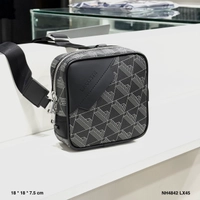 Túi chéo Lacoste NH4842LXH45MONOGRAMNOIRGRIS
